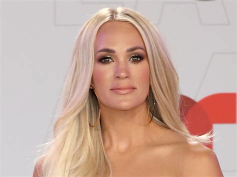 Carrie Underwood Turned Heads in Rare, No